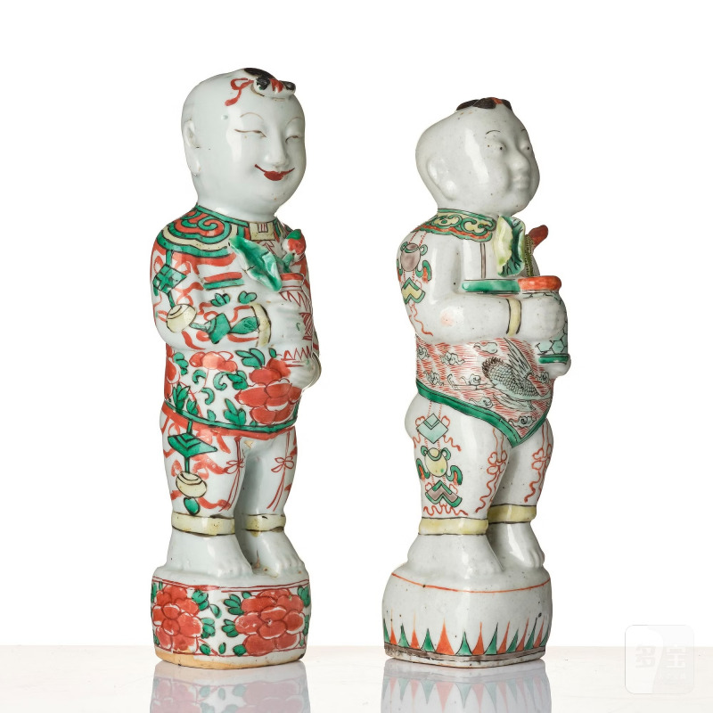 Two famille verte figures of 'boys', - 图6